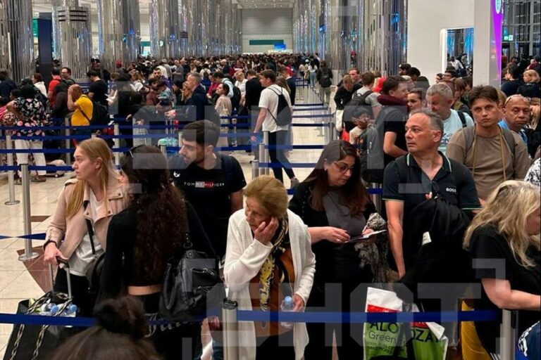 Десятки тысяч российских туристов не могут вернуться домой из-за войны на Ближнем Востоке