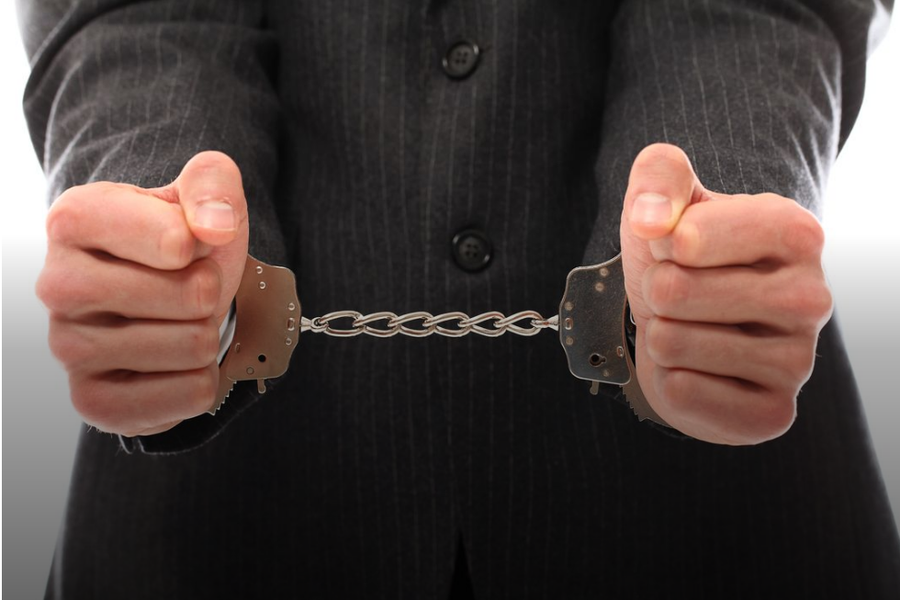 Экс-чиновника Минфина России арестовали по обвинению в сексуальном насилии над ребёнком