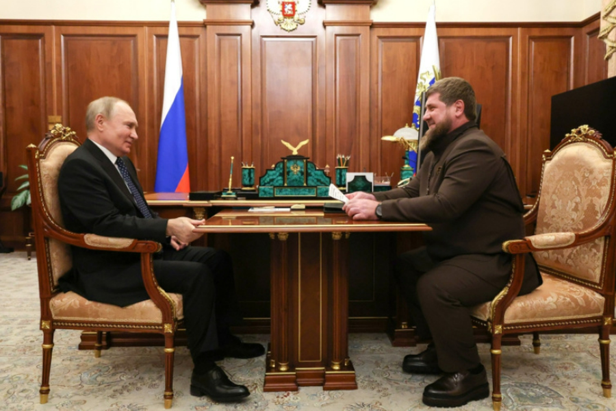 Путин выразил надежду, что жители Чечни поддержат Кадырова на предстоящих выборах, и пожелал ему успехов