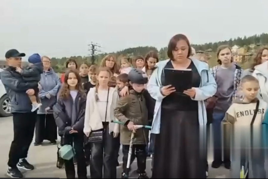 «В приоритете новые школы в Таджикистане»: сибиряки попросили Си Цзиньпина построить школу и заявили о готовности учить китайский