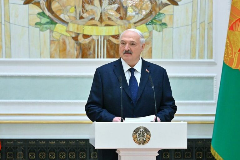 «Дай бог, чтобы её удалось избежать»: Лукашенко заявил о подготовке белорусской армии к войне