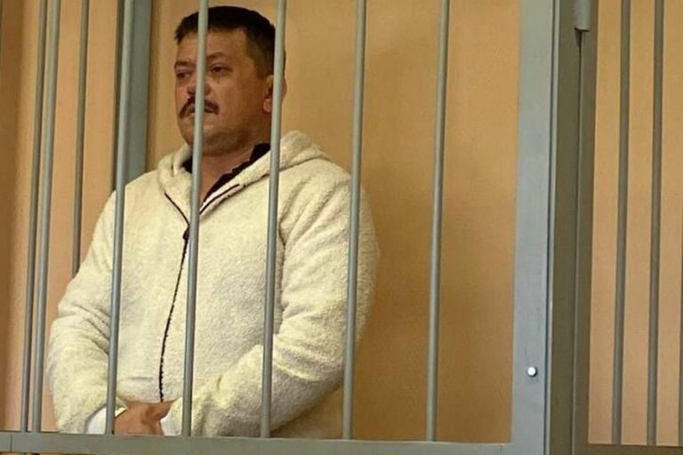 «Хотел укрыть её от дождя»: мигранту вынесли приговор за похищение школьницы в Петербурге