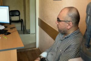 «Чемодан-вокзал-домой!»: дважды судимого имама-экстремиста выставили из России