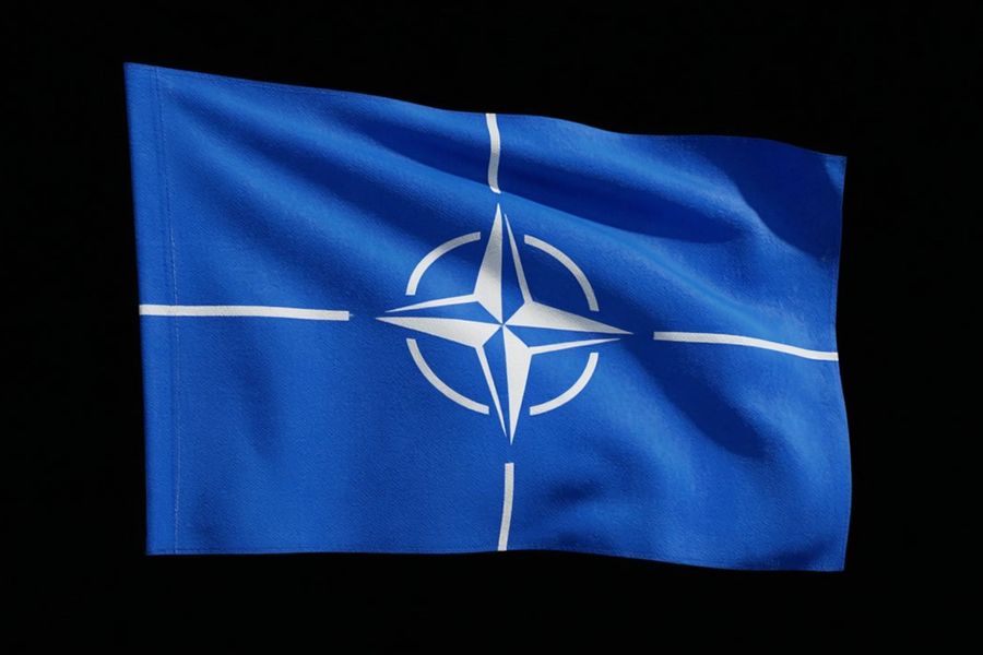 В МИД РФ заявили о планах НАТО перевести противостояние с Россией в горячую фазу