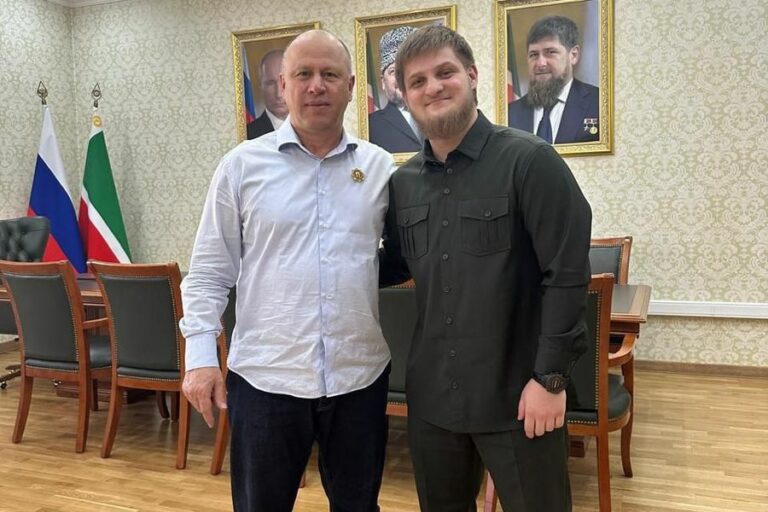 Путин наградил сына Кадырова медалью ордена «За заслуги перед Отечеством»
